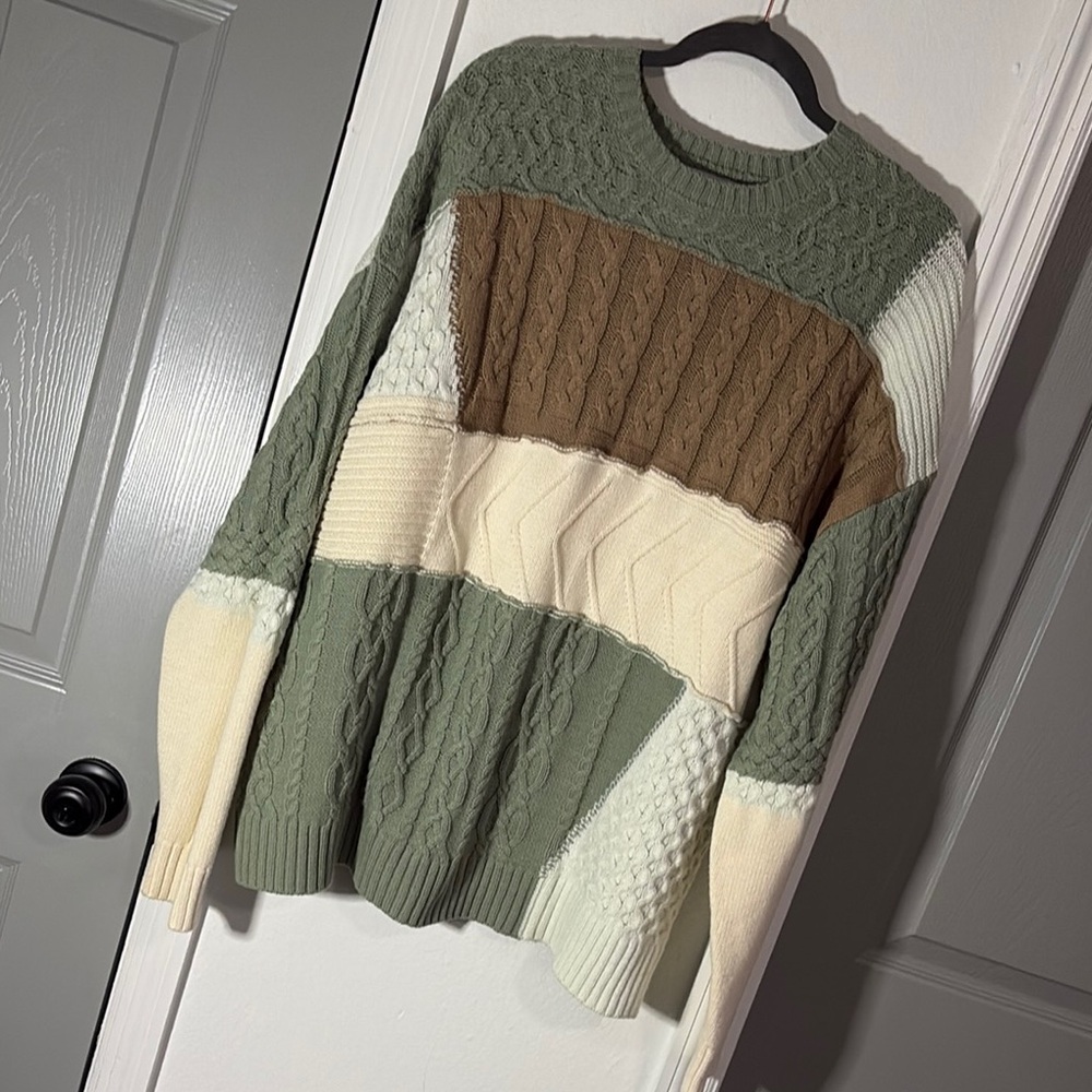 Zara Olive and Tan Cable Knit Sweater